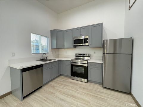 Photo of 751 Baylor Avenue, Claremont, CA 91711 (MLS # CV25256405)