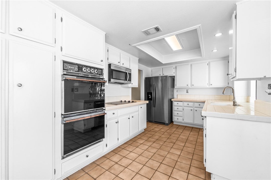 3462 Windsor Court, Costa Mesa CA 92626 - Photo 21