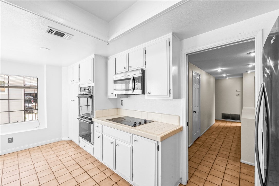 3462 Windsor Court, Costa Mesa CA 92626 - Photo 20