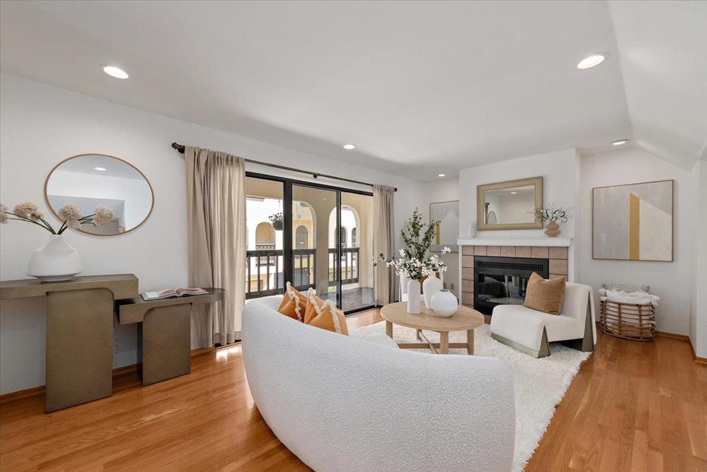 1971 W Middlefield Road 10