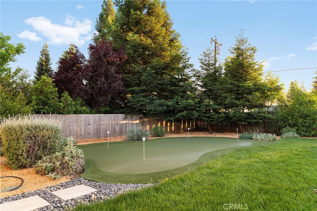 13985 Lindbergh Circle
