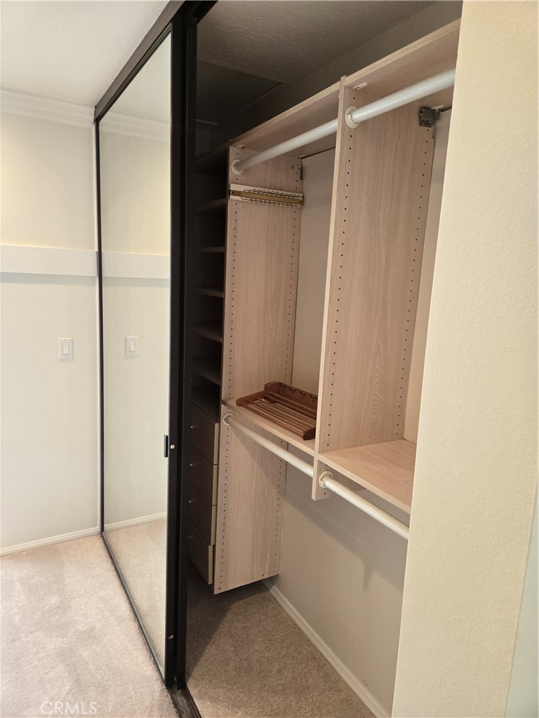 Del Lago (DL) - Residential Lease