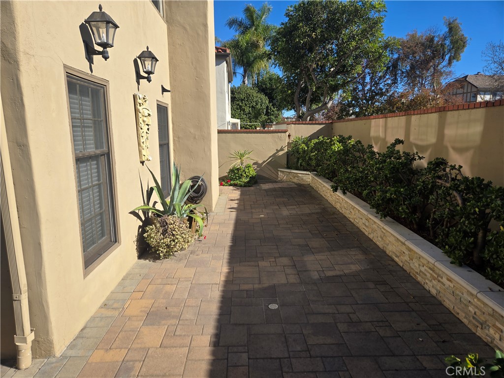 Del Lago (DL) - Residential Lease