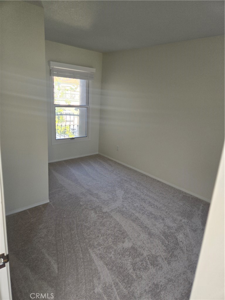 Del Lago (DL) - Residential Lease