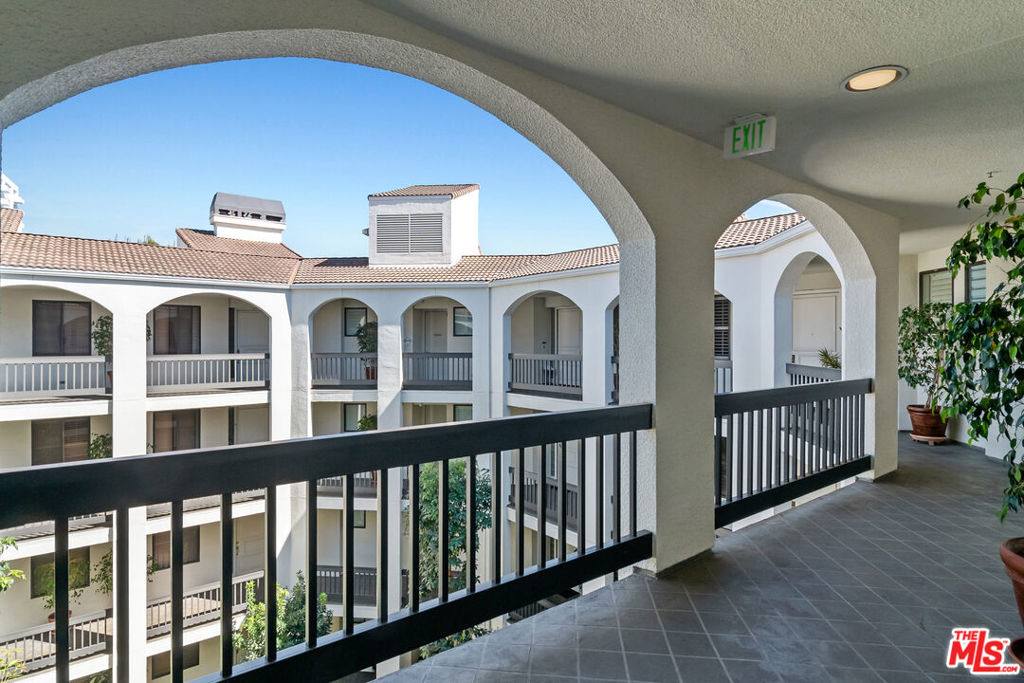 2131 Century Park Lane 408