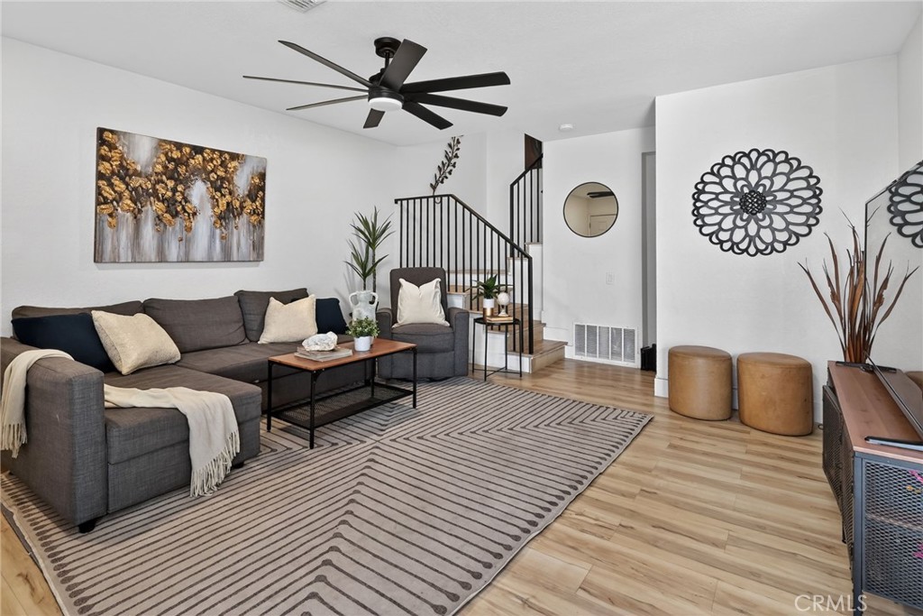 20314 FLOWER GATE Lane 2