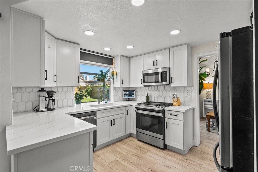 Brock Canyon (BKCN) - Residential