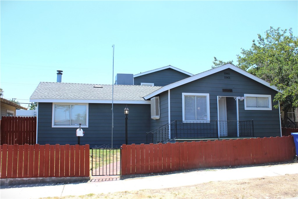 Welcome to this pristine gem in Taft City! Fully renovated on the interior and exterior, this home features modern elegance throughout its 1,449 square feet of living space. Two bedrooms plus a versatile upstairs bonus room, perfect for an office or guest space, and an ample bathroom boasting updated fixtures and a contemporary look. Step inside to brand new flooring that complements every room, providing a seamless transition from one area to the next. The recently installed roof and HVAC system bring lots of energy efficiency. Enjoy alley access and an expansive RV parking, enhancing the property's convenience. Centrally located, offering quick access to local amenities, shopping, and schools. All of this and much more at an affordable price! Make an offer today!