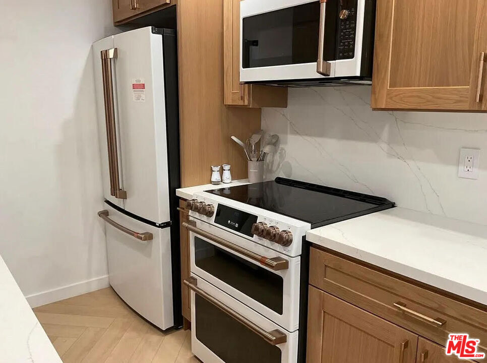 4710 Park Granada 178