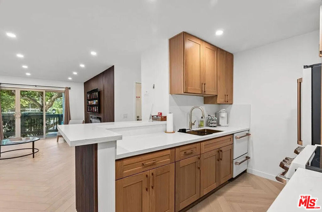 4710 Park Granada 178