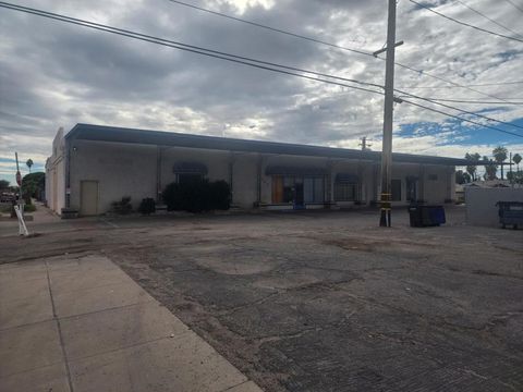 Photo of 127 1st Street, Blythe, CA 92225 (MLS # 219148080DA)