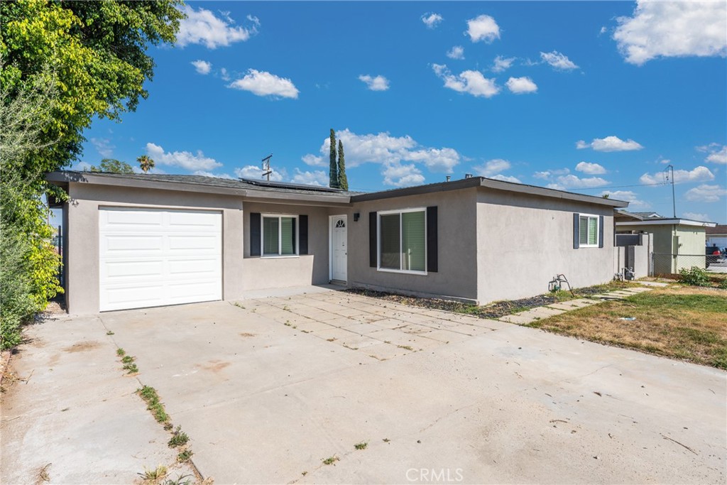 109 S Joyce Avenue