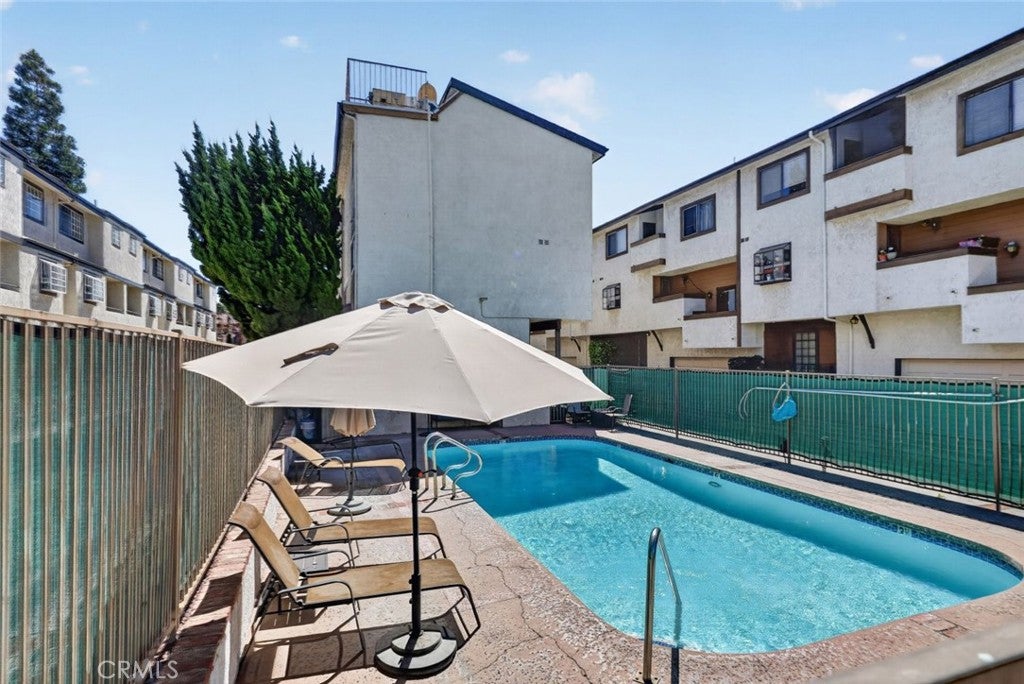 7650 Topanga Canyon Boulevard 9