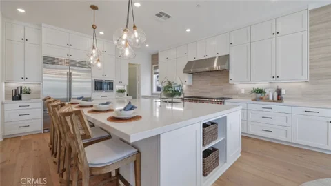 MLS: OC26156269