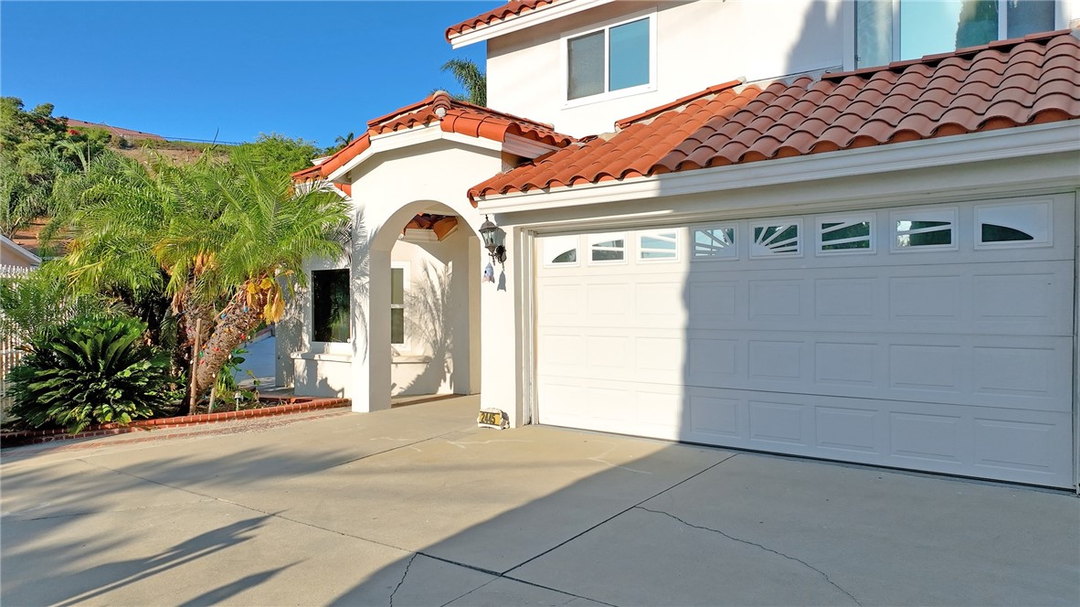 2445 N Santiago Boulevard