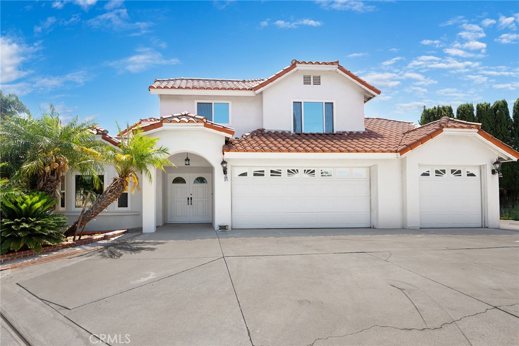 2445 N Santiago Boulevard