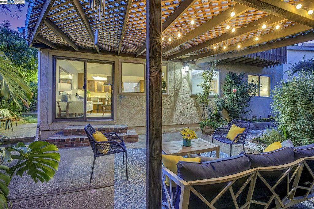 MILPITAS - Residential