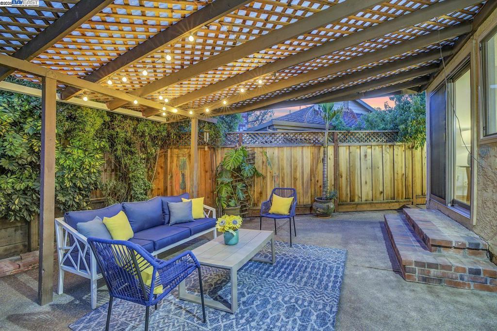 MILPITAS - Residential