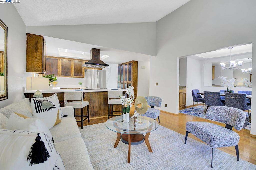 MILPITAS - Residential