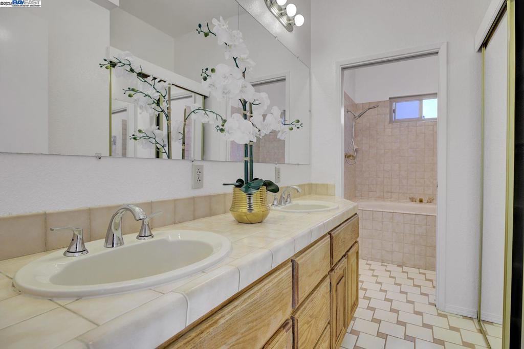 MILPITAS - Residential