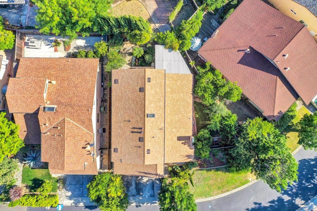 MILPITAS - Residential