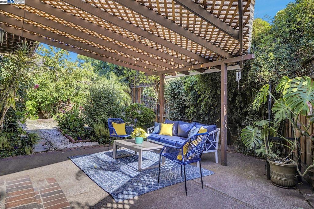 MILPITAS - Residential