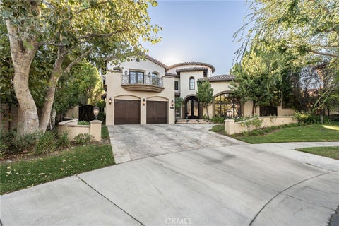 Photo of 25878 Shady Oak LN, Valencia, CA 91381 (MLS # SR26226156)