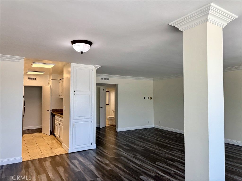 Photo of 540 Kelton Avenue #502, Los Angeles, CA 90024 (MLS # PW25160256)