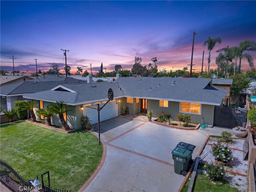 15933 Three Palms Street