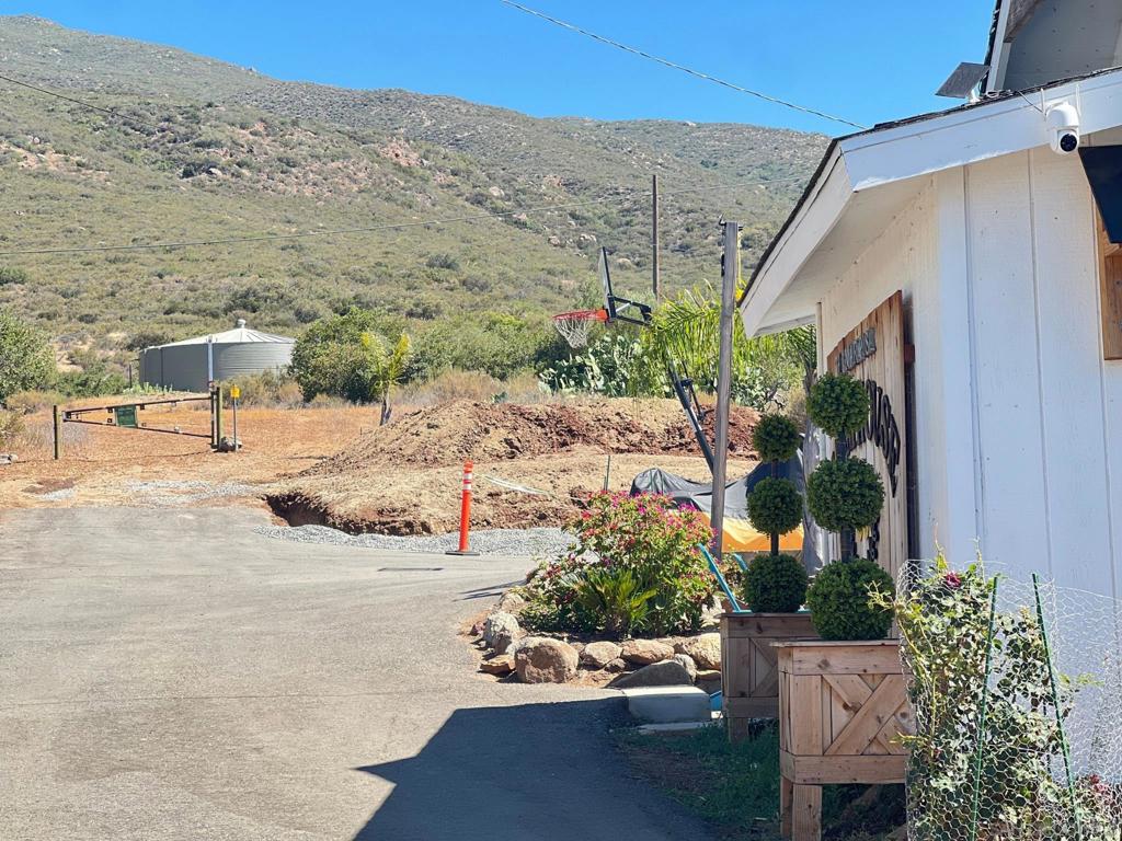 80 82 Willowside Terrace