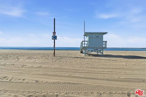 6400 Pacific Avenue 304 Playa Del Rey CA 90293