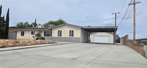 Photo of 3133 Pat Ave, Mojave, CA 93501 (MLS # SR26066806)