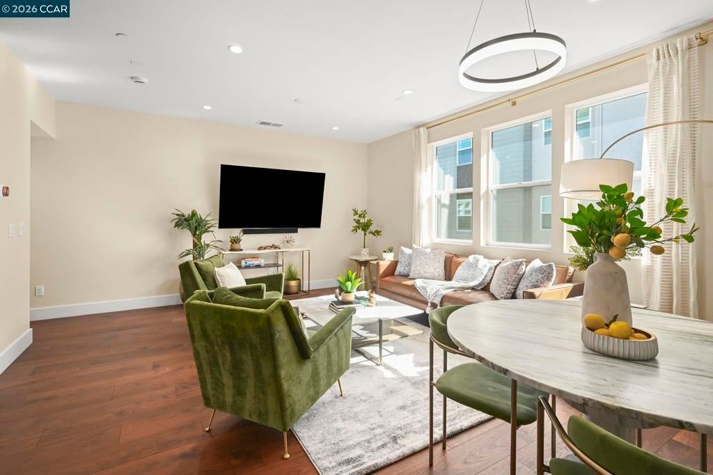 1212 Azure Ct CT, San Ramon CA 94583