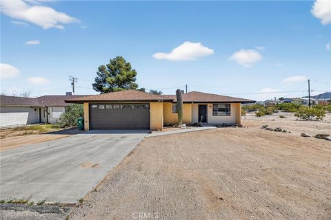Photo of 6243 Mojave, 29 Palms, CA 92277 (MLS # SW26061379)