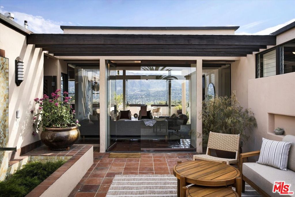 1410 La Cima Road
