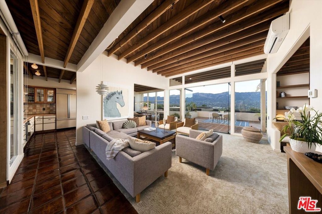 1410 La Cima Road