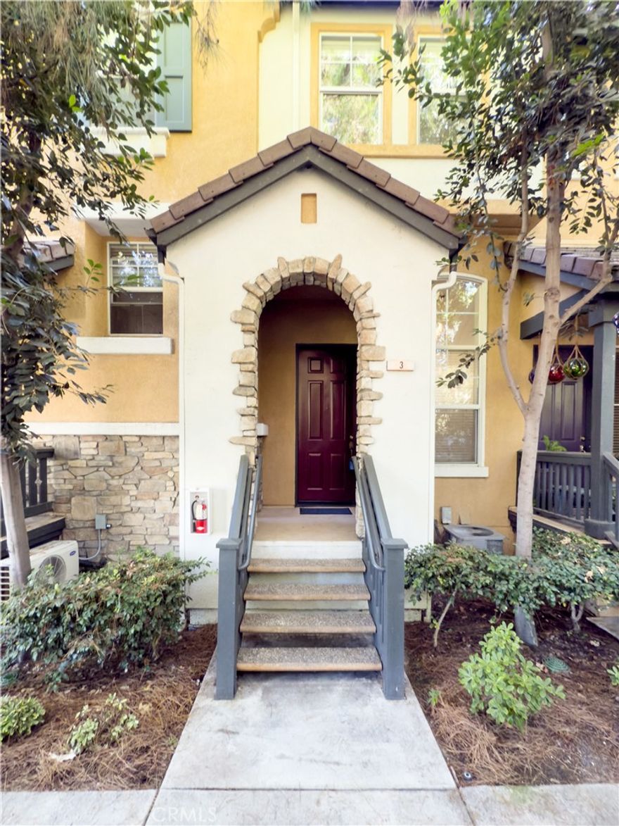 Very charming three bedroom townhouse, 2.5 baths and two car attached garage townhouse, lots of trees all around. You enter into the living room with very high vaulted ceilings, and decor fireplace. Next level is the dining room, kitchen and nook area with balcony and 1/2 bath near. Direct entrance to a two car garage and 3rd level are the bedrooms and bathrooms. Newly painted, new stove, newer blinds. newer carpet on stairs and new carpet in bedrooms, beautiful vinyl flooring in living room stairs and dining area, high vaulted ceilings. Property is within walking distance to multiple parks, including hiking trails extending to Laguna Beach. Picturesque park with panoramic views of the Saddleback mountains, easy promenade to the nearby town center with a theatre, shopping and many restaurants. Good location if you have kids, near schools. Association pool and spa are near property.