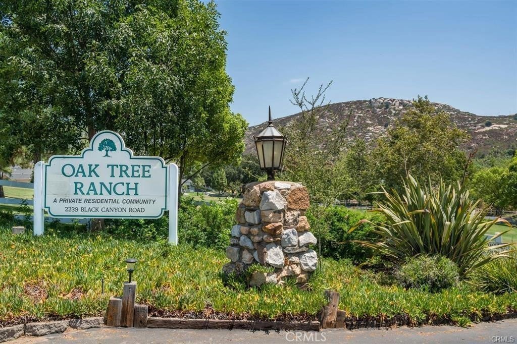 2239 Black Canyon Road 171