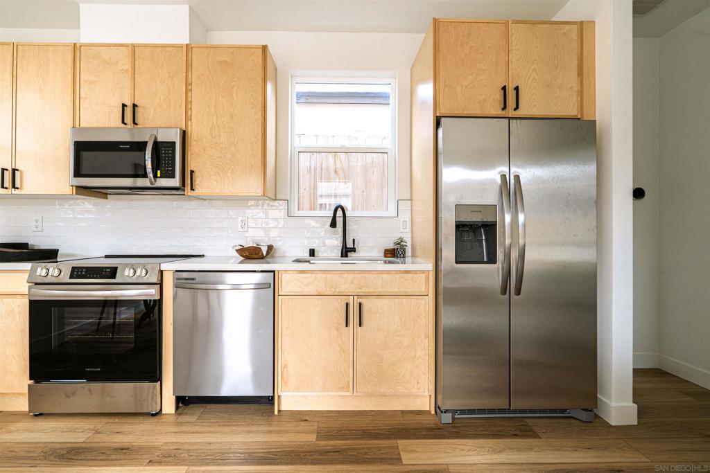 San Diego - Residential Income