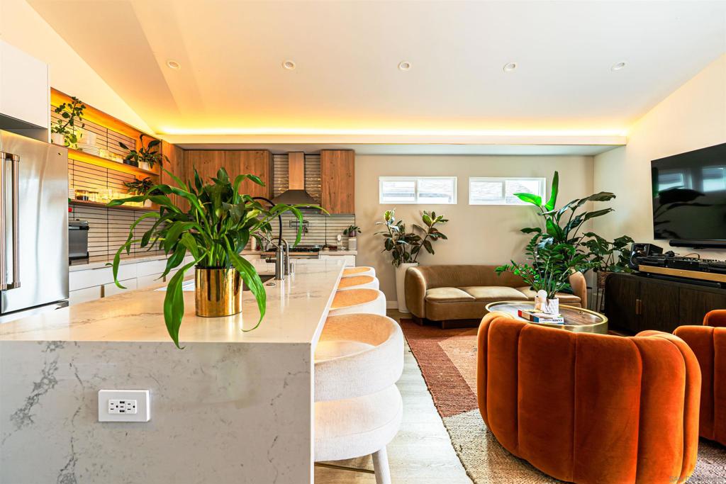 San Diego - Residential Income