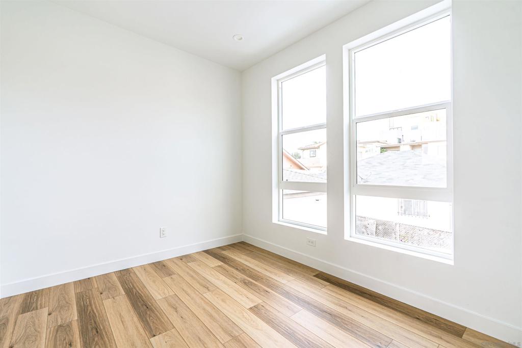 San Diego - Residential Income