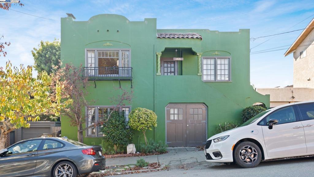 Located in the highly desirable Glenview neighborhood, this property presents an exceptional opportunity for both homeowners and investors. Ideal for an owner-occupier, the main home is accompanied by a vacant attached ADU—perfect for rental income, with market rates averaging around $2,200/month for a 1-bedroom unit. It's a great way to offset your mortgage and reduce monthly expenses. Additionally, the property features a non-conforming garage conversion ADU, offering flexibility for the new owner to either legalize it as a second unit or restore it to a traditional garage—whichever best suits their needs. Classified by the county as a duplex, this property offers outstanding value and versatility at this price point. Don’t miss the chance to explore its full potential! OFFER DUE 6/22/25