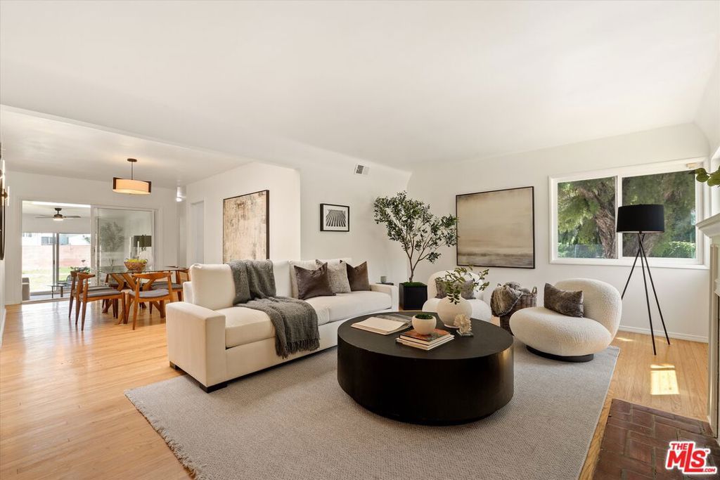 Photo of 2800 Veteran Avenue, Los Angeles, CA 90064 (MLS # 26668365)