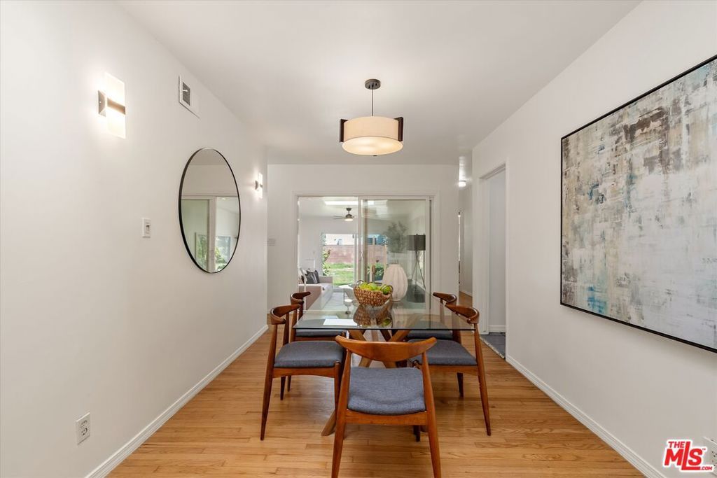 Photo of 2800 Veteran Avenue, Los Angeles, CA 90064 (MLS # 26668365)