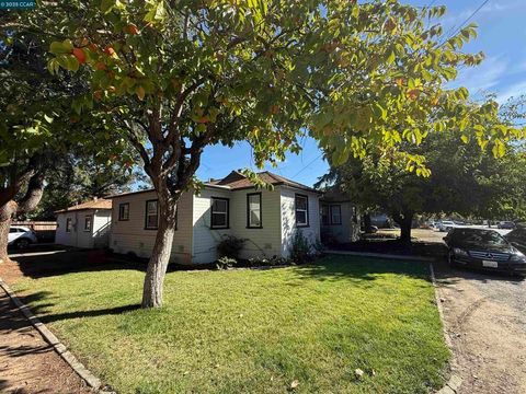 Photo of 1848 Parkside Dr, Concord, CA 94519 (MLS # 41115296) Photo of 1848 Parkside Dr, Concord, CA 94519 (MLS # 41115296)