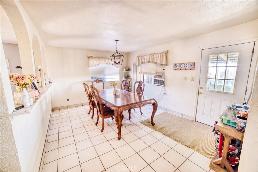 7880 S Mcmullin Grade