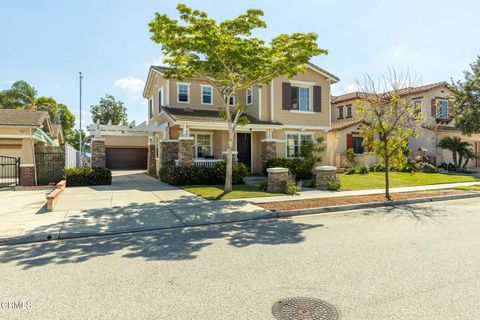 Photo of 9570 Chamberlain Street, Ventura, CA 93004 (MLS # V1-32792)