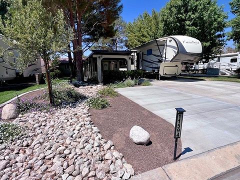 Photo of 11594 Wedgewood Drive, Apple Valley, CA 92308 (MLS # HD26076462)