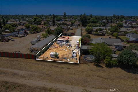 Photo of 1 N Bridge Street, Visalia, CA 93291 (MLS # CV26104895)