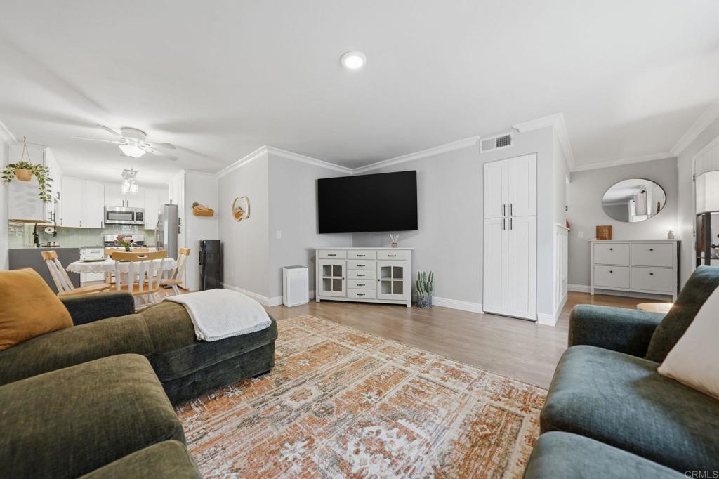 10388 Alphonse St Street D5